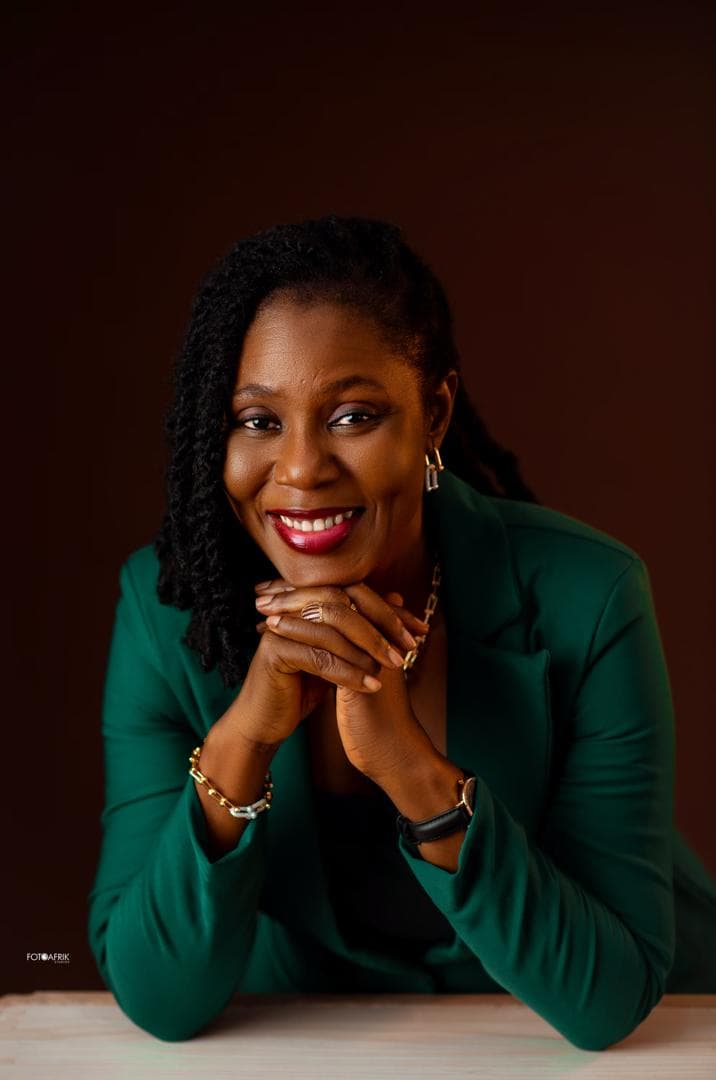 SEYI OLUYEDE